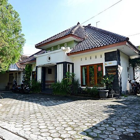 Zen Rooms Sabana Urip Sumoharjo Джокьякарта Экстерьер фото