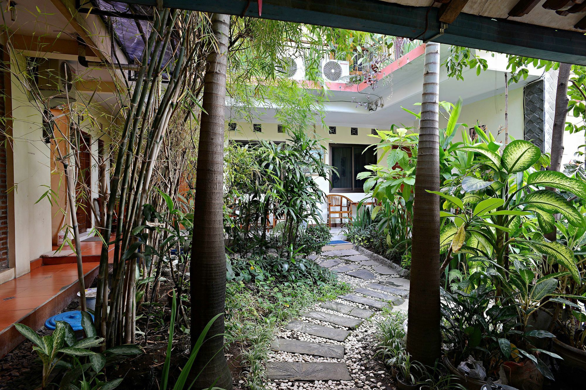 Zen Rooms Sabana Urip Sumoharjo Джокьякарта Экстерьер фото